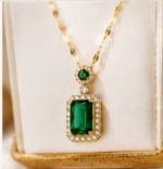 Emerald Jewelry Set - Image 3